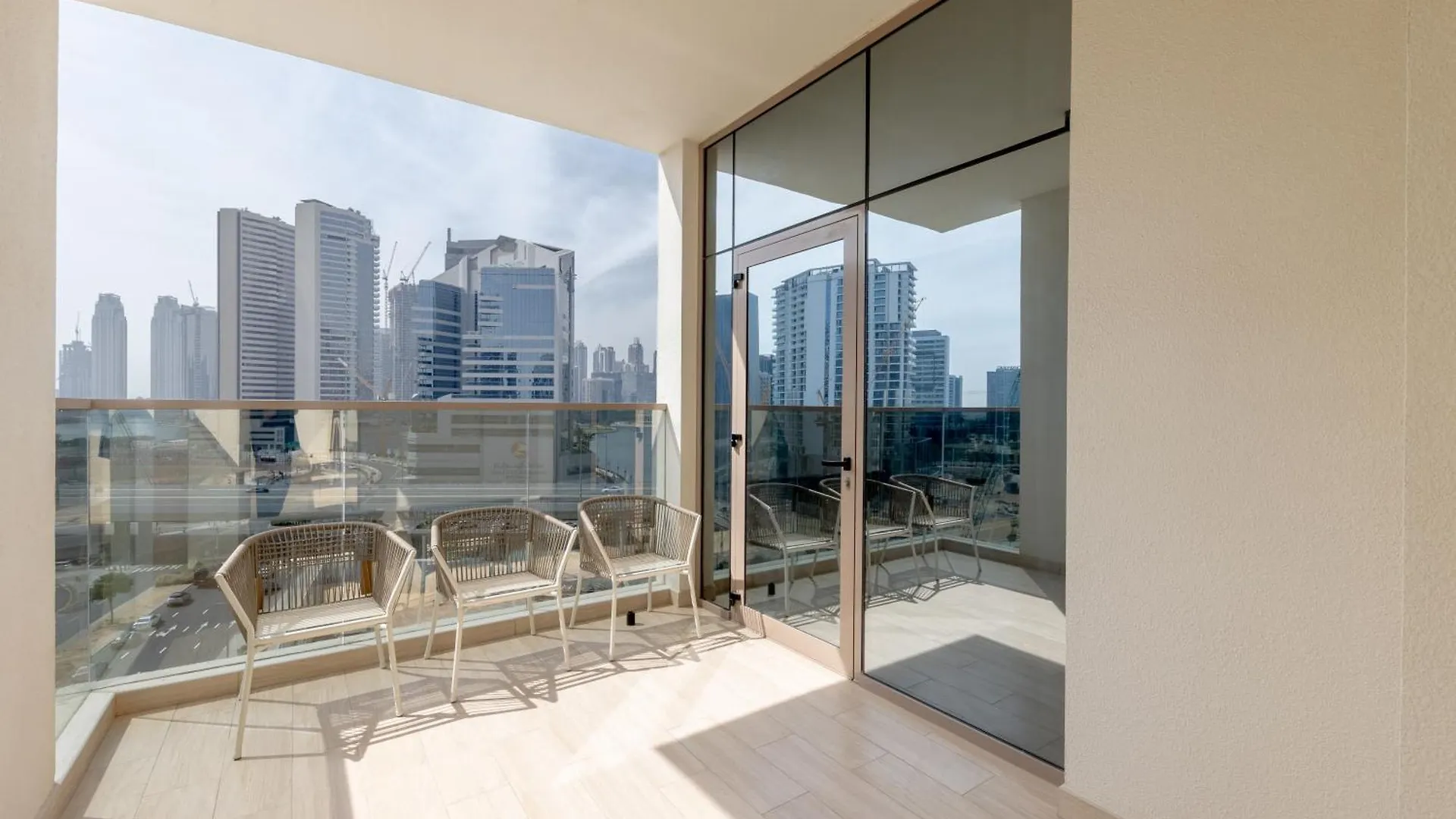 Apartment Premium, Brand New, Infront Of Canal,Business Bay Dubai United Arab Emirates