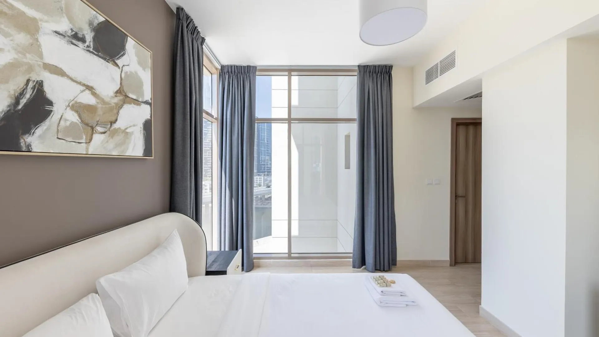 Apartment Premium, Brand New, Infront Of Canal,Business Bay Dubai
