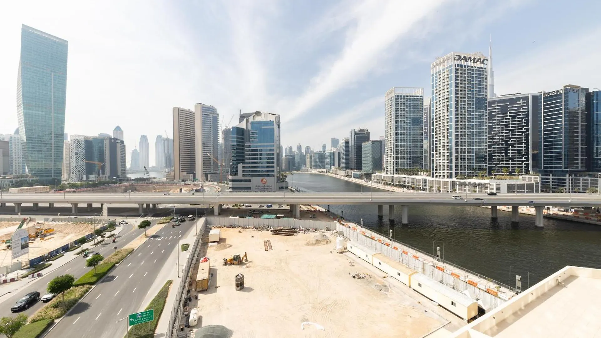 Apartment Premium, Brand New, Infront Of Canal,Business Bay Dubai