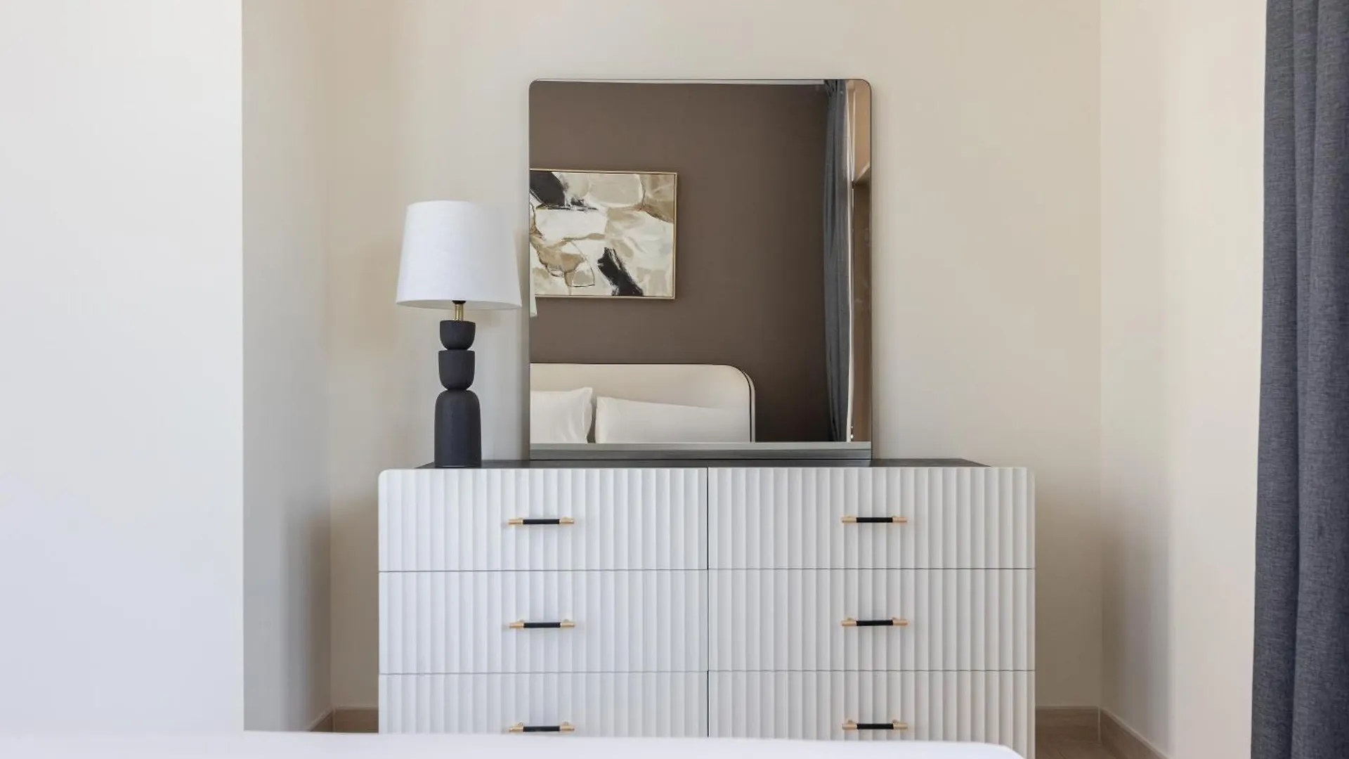Apartment Premium, Brand New, Infront Of Canal,Business Bay Dubai United Arab Emirates
