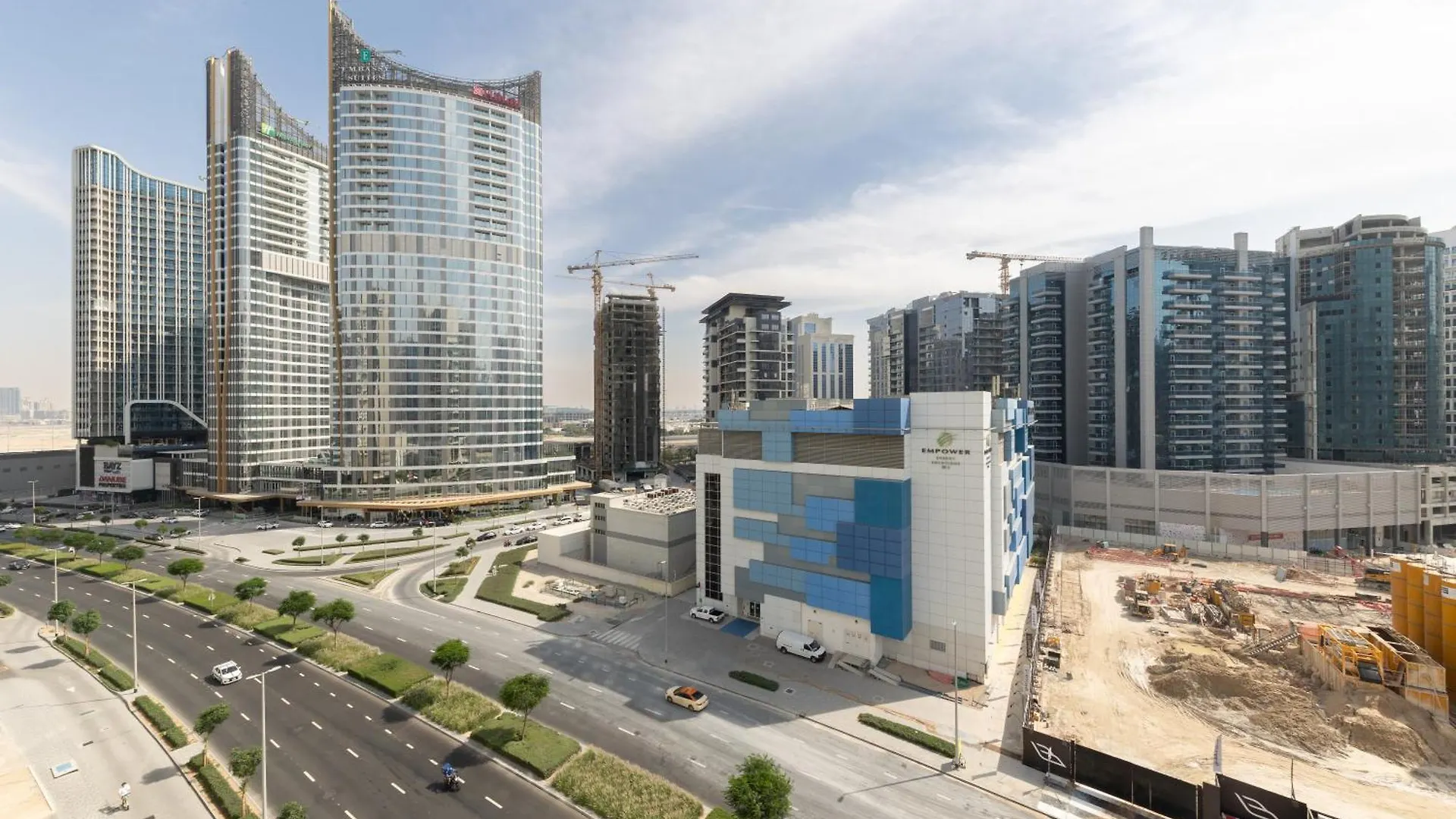 Apartment Premium, Brand New, Infront Of Canal,Business Bay Dubai United Arab Emirates